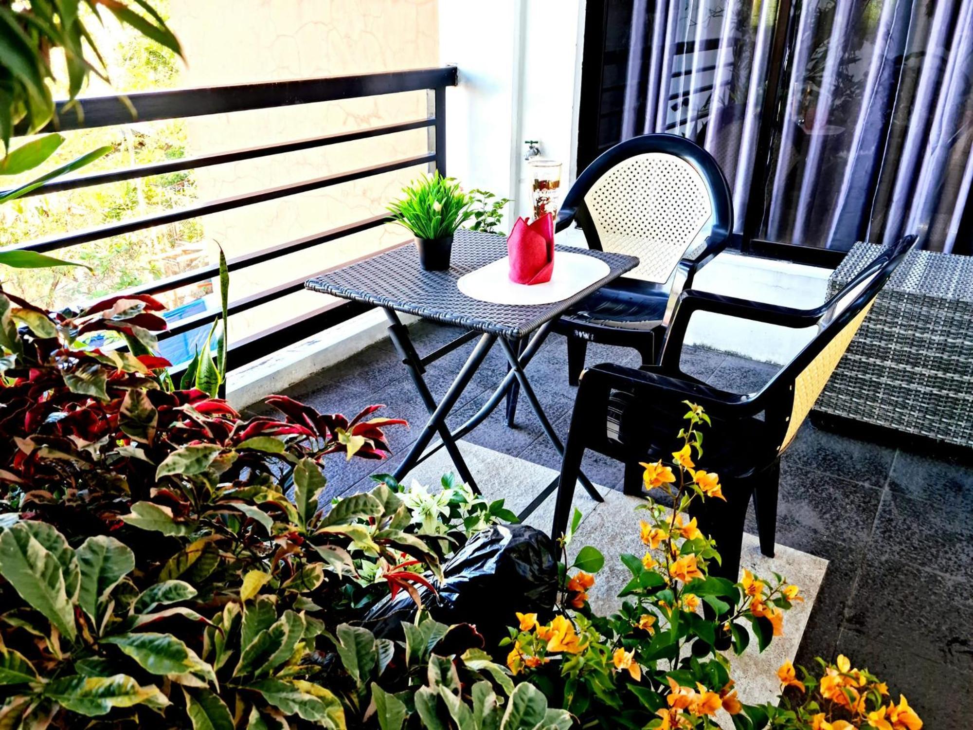 Date&Dine Resort Antipolo Exterior foto