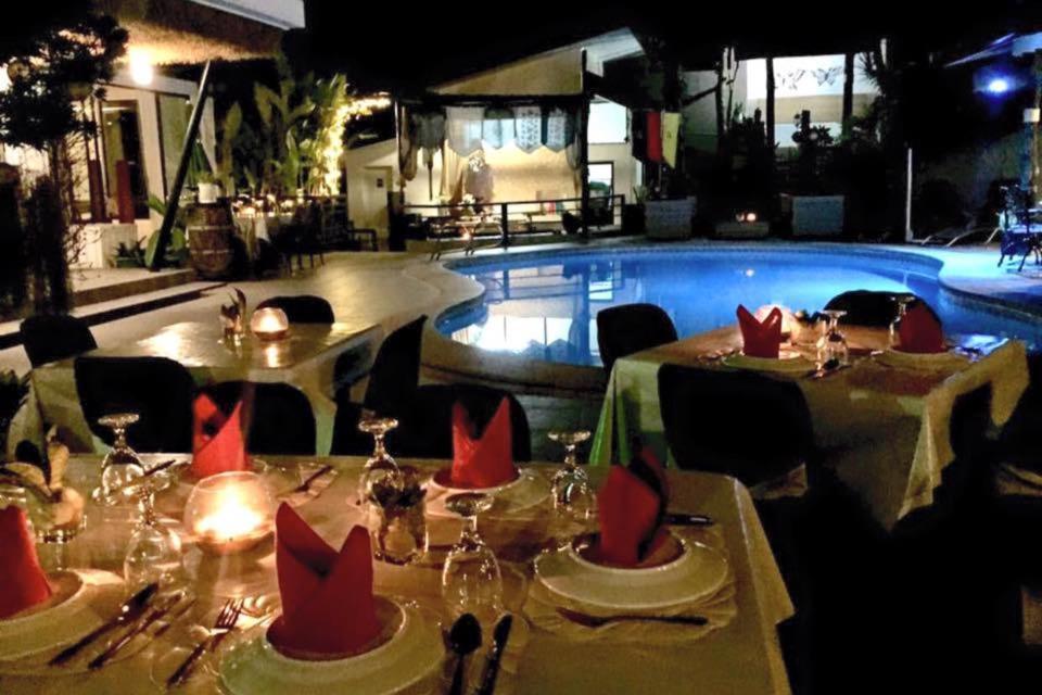 Date&Dine Resort Antipolo Exterior foto