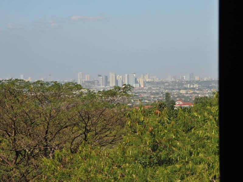 Date&Dine Resort Antipolo Exterior foto